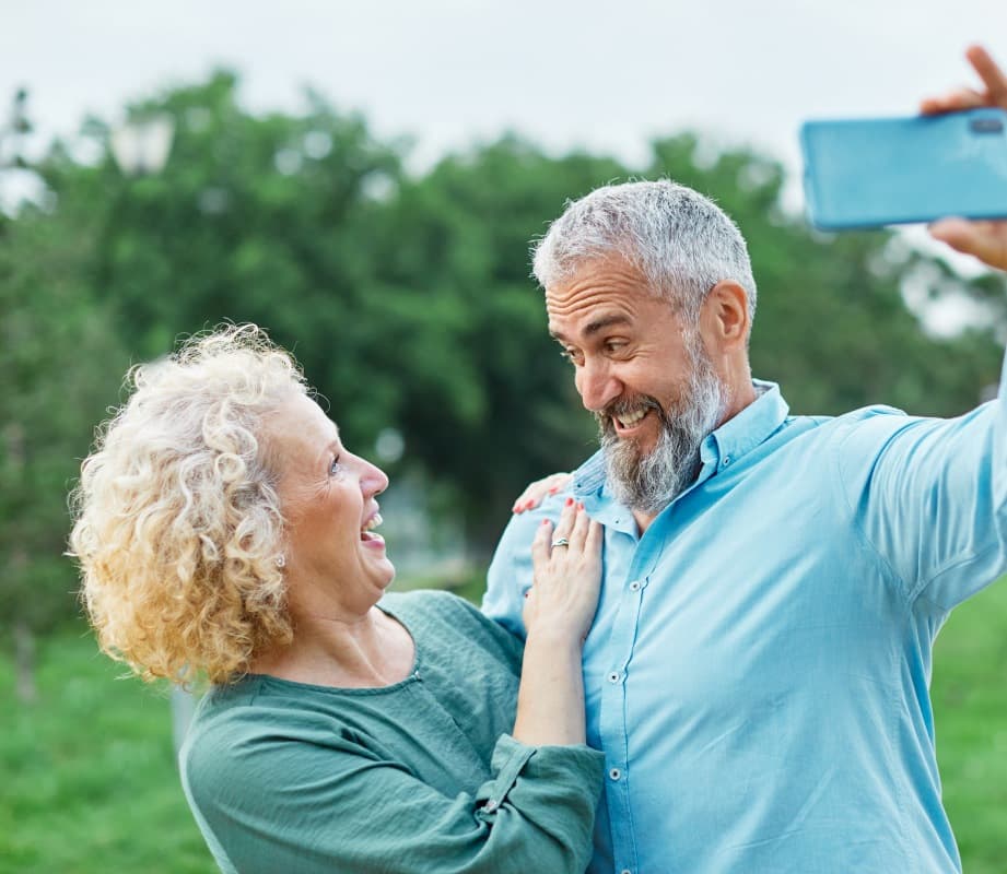 Close-up of porcelain veneers showing how long porcelain veneers last with proper care